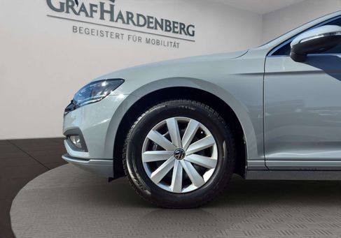Volkswagen Passat Variant, 2024 3