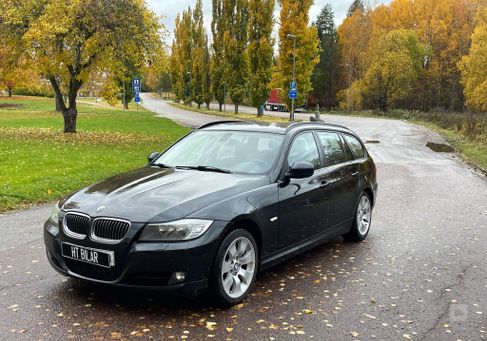 BMW 320, 2012