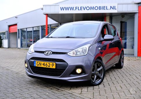 Hyundai i10, 2015