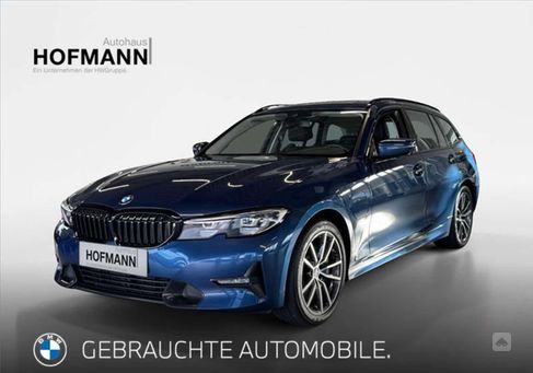 BMW 330, 2021