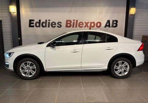 Volvo S60 Cross Country, 2017