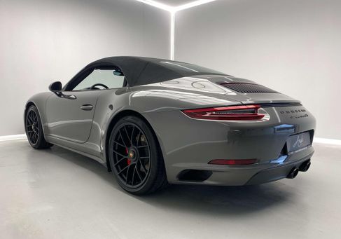 Porsche, 2018