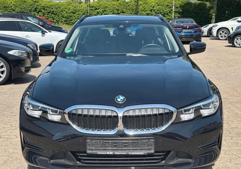 BMW 320, 2021