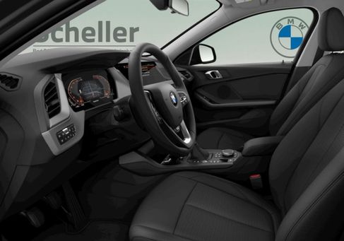 BMW 118, 2023