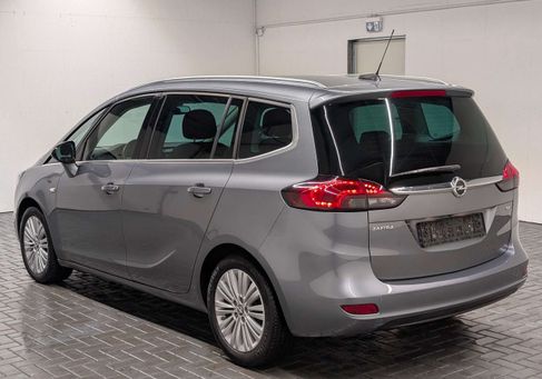 Opel Zafira, 2019