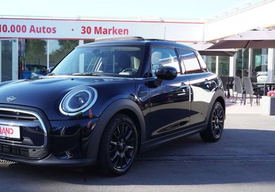 MINI ONE, 2022