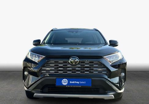 Toyota, 2019 3