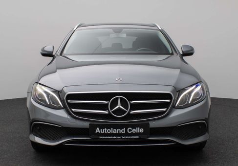 Mercedes-Benz E 300, 2020