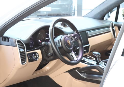 Porsche Cayenne, 2019