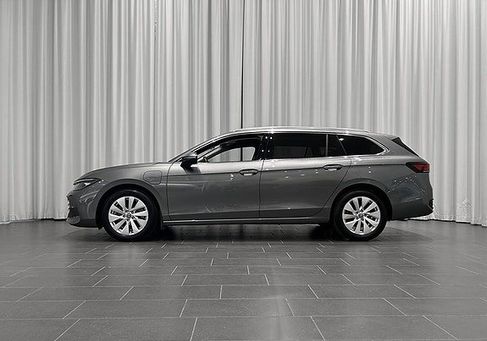 Volkswagen Passat Variant, 2025 3