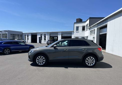 Audi Q3, 2022