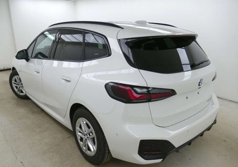 BMW 220, 2024 3