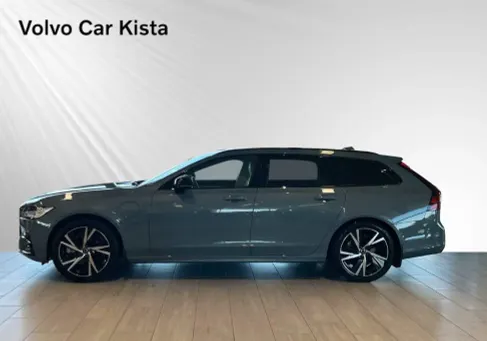 Volvo V90, 2023