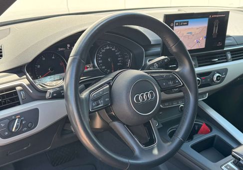 Audi A4, 2022