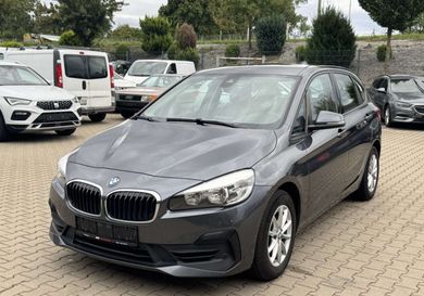 BMW 216, 2019