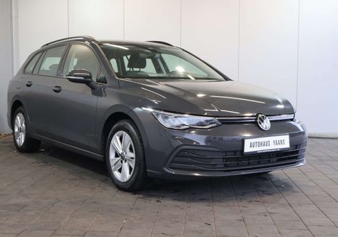 Volkswagen Golf, 2022