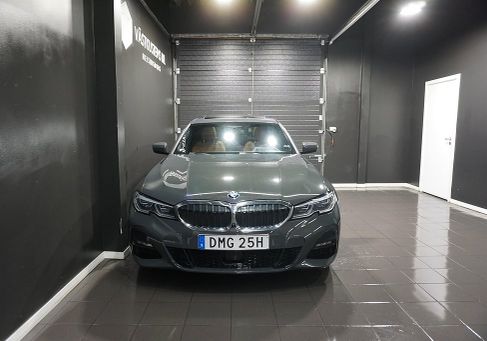 BMW 330, 2020 2