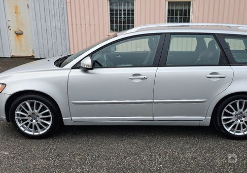 Volvo V50, 2010