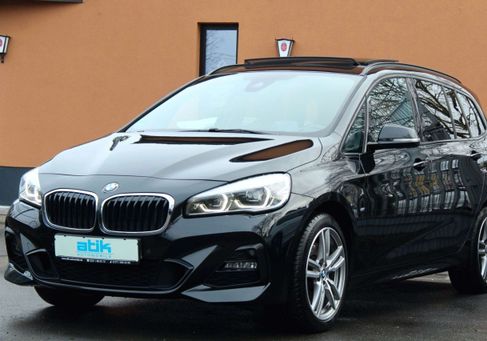 BMW 220, 2020