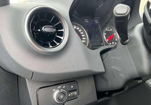 Mercedes-Benz Sprinter, 2025