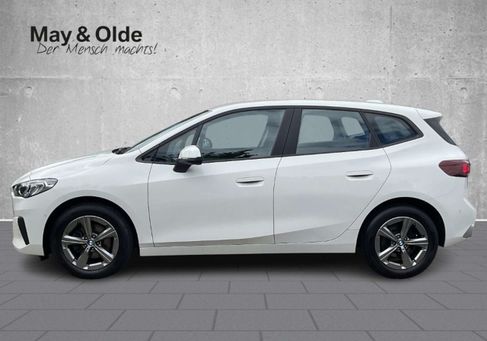 BMW 218, 2022 2