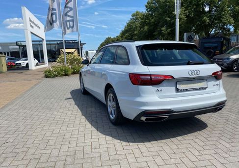 Audi A4, 2022