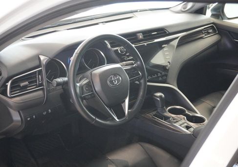 Toyota Camry, 2020