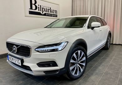 Volvo V90 Cross Country, 2021
