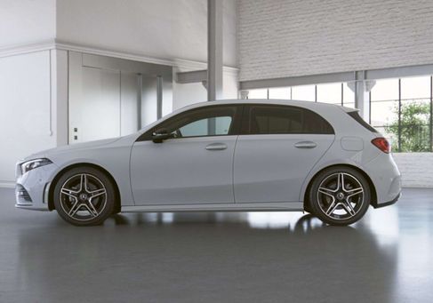 Mercedes-Benz A 180, 2022