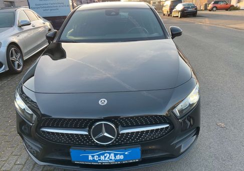 Mercedes-Benz A 180, 2022
