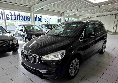 BMW 220, 2022 2