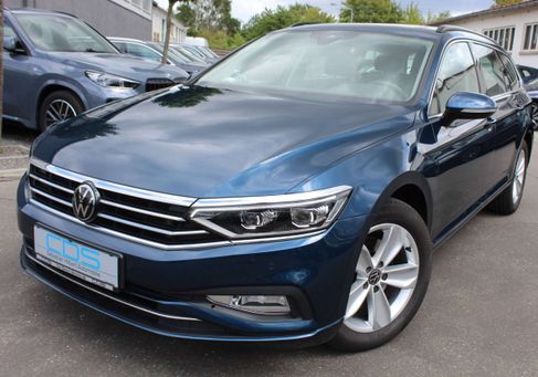 Volkswagen Passat Variant, 2023 3