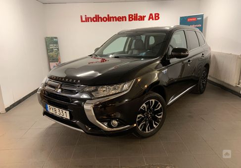 Mitsubishi Outlander, 2016