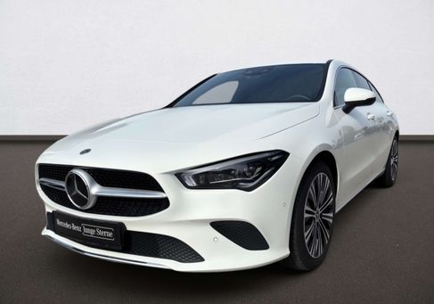 Mercedes-Benz CLA 200, 2021