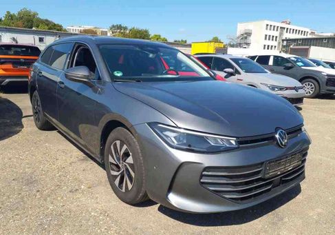 Volkswagen Passat Variant, 2024 3