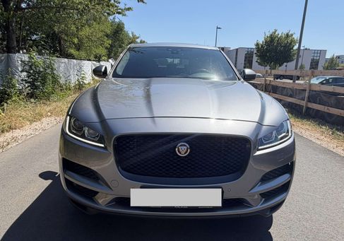 Jaguar F-Pace, 2019