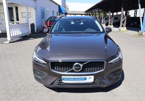 Volvo V60, 2023