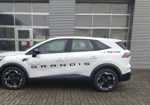 Mitsubishi Grandis, 2026