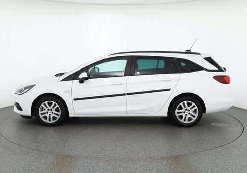 Opel Astra, 2020