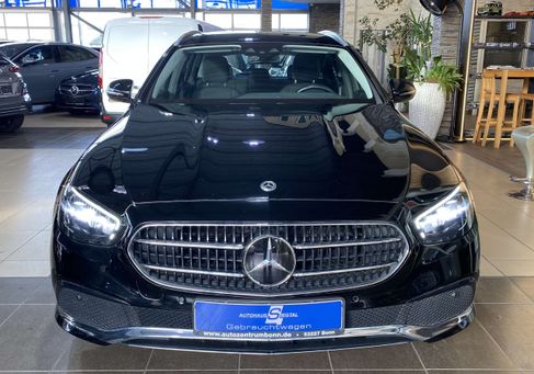 Mercedes-Benz E 300, 2021