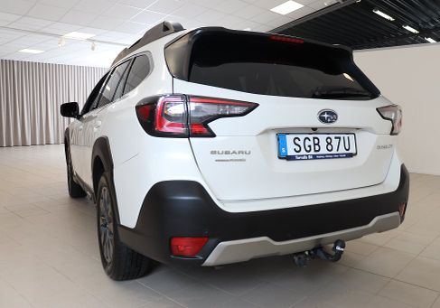 Subaru OUTBACK, 2023