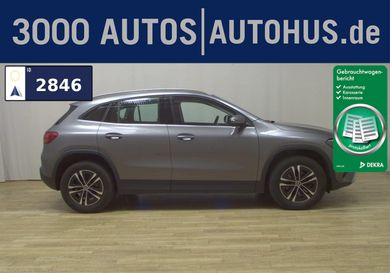 Mercedes-Benz GLA 180, 2023