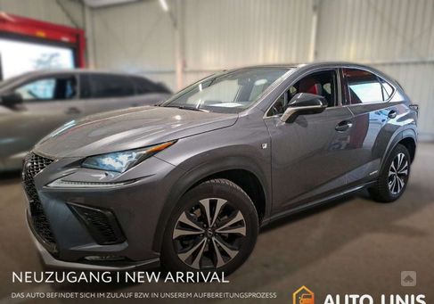 Lexus NX 300, 2020