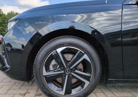 Opel Astra, 2025