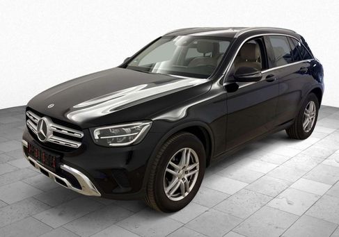 Mercedes-Benz GLC 200, 2021