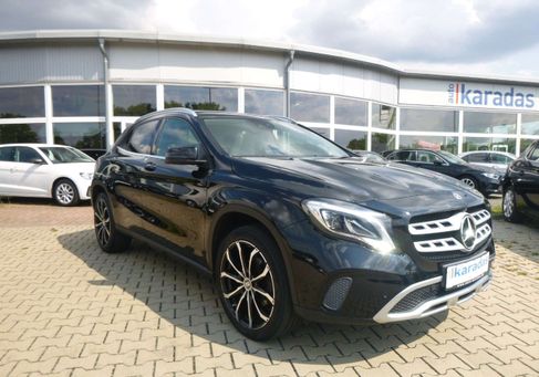 Mercedes-Benz GLA 200, 2017