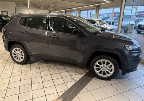 Jeep Compass, 2025 2