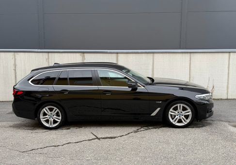BMW 530, 2022