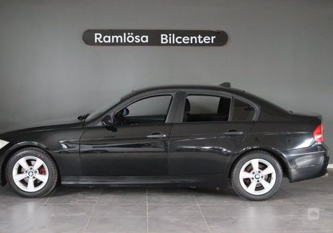 BMW 318, 2006