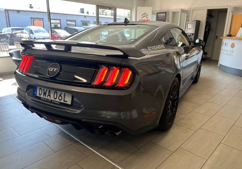 Ford Mustang, 2022